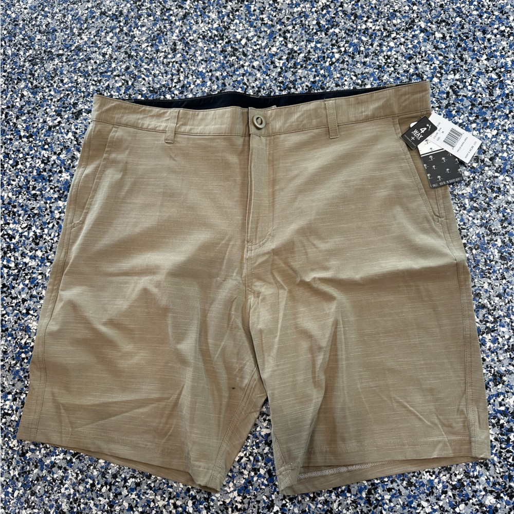 Men's Tan Shorts